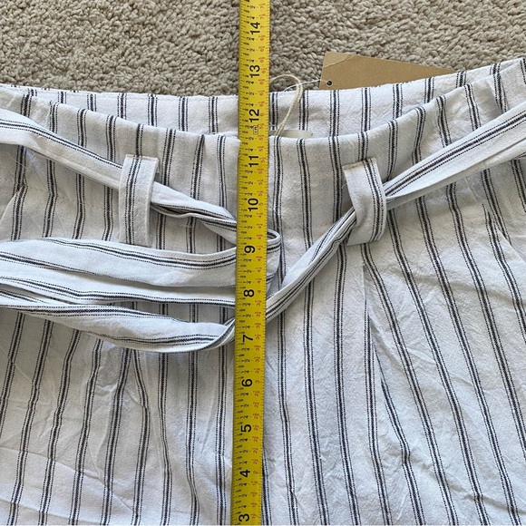 BNWT Monk & Lou White High Rise Pinstripe Paperbag Waist Pants - Picture 14 of 14